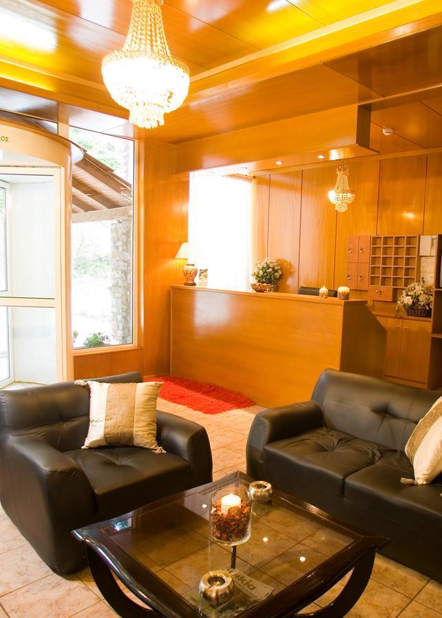 Koutsikouris Hotel Platanakos Екстер'єр фото