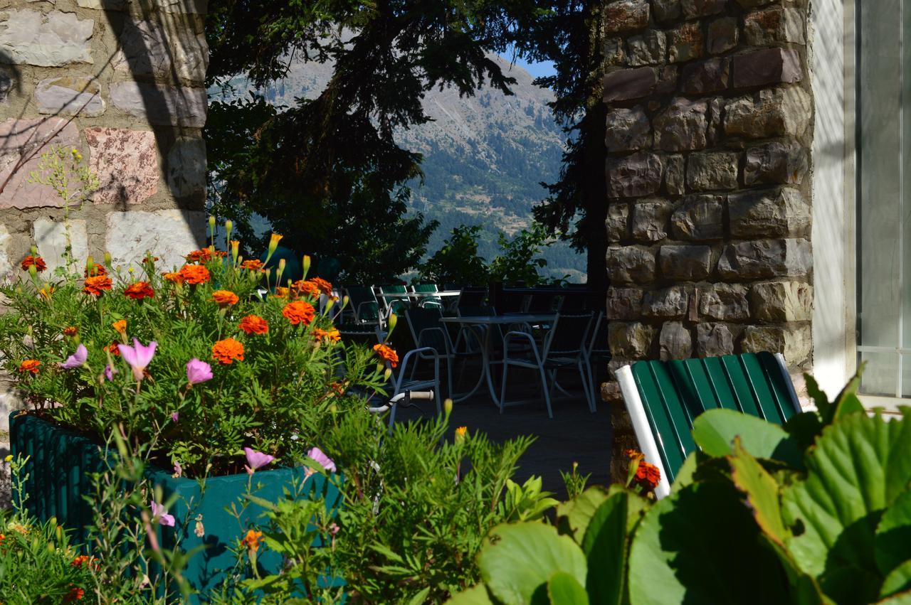 Koutsikouris Hotel Platanakos Екстер'єр фото