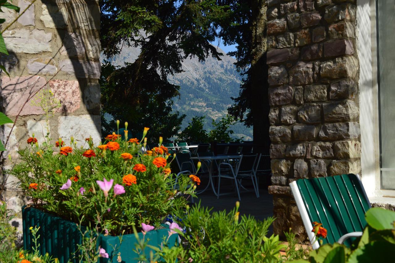 Koutsikouris Hotel Platanakos Екстер'єр фото