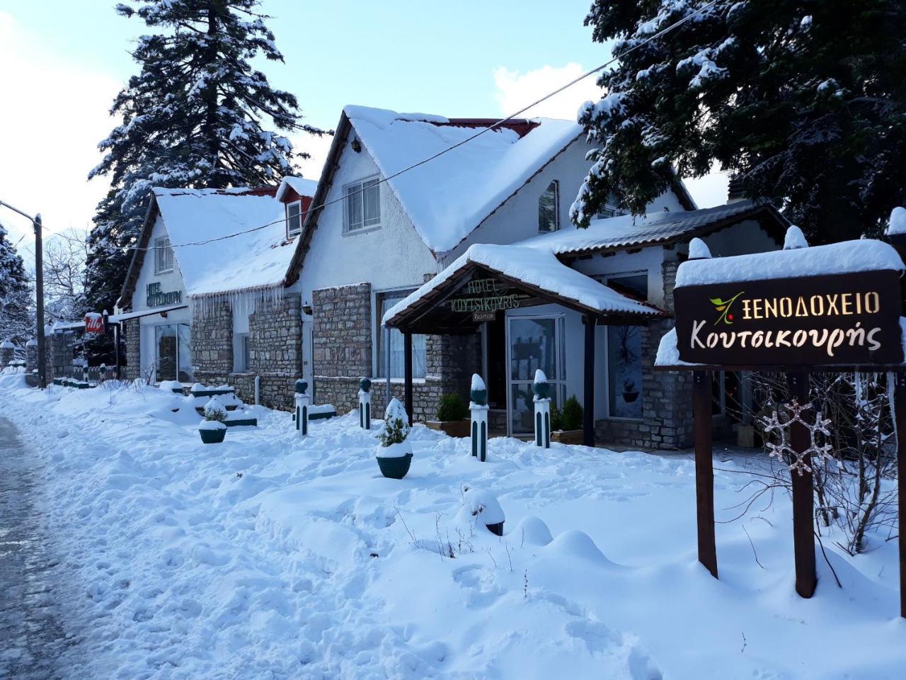 Koutsikouris Hotel Platanakos Екстер'єр фото